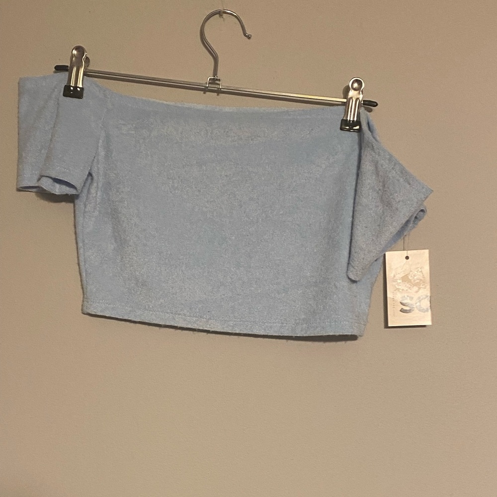 Juniors powder blue baby tee